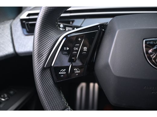 Peugeot 5008 1.2 Hybrid 145 GT Tot 8 Jaar Garantie! | Schuif-/Kanteldak | Elekt. Achterklep | Memory Stoel | D... ActivLease financial lease