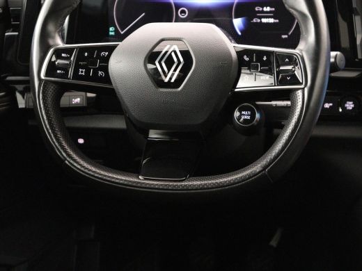 Renault Austral 1.2 mild hybrid advanced 130 techno | Stoelverwarming | Navigatie | Cruise control | Camera | Blu... ActivLease financial lease