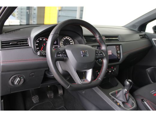 Seat Ibiza 1.0 EcoTSI FR Business Intense | Navigatiesysteem | Climate control | Achteruitrijcamera | Apple ... ActivLease financial lease
