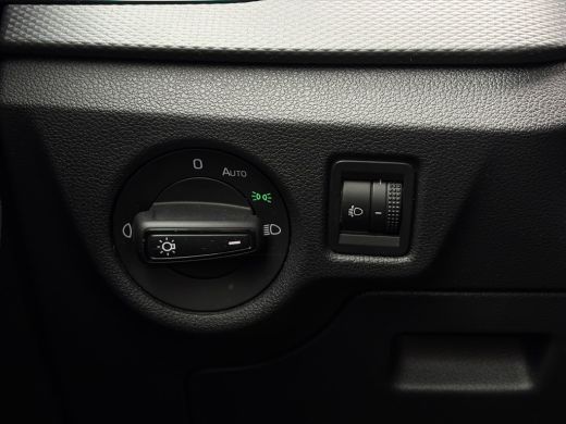 Skoda Kamiq 1.0 TSI 110 pk Ambition | Apple Carplay | Cruise control | Lane Assist | ActivLease financial lease