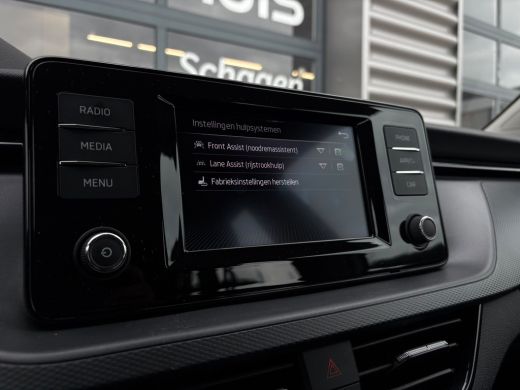 Skoda Kamiq 1.0 TSI 110 pk Ambition | Apple Carplay | Cruise control | Lane Assist | ActivLease financial lease