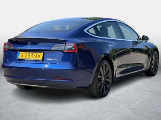Tesla Model 3 Performance AWD 75 kWh SOH 87,4% / Autopilot / 463 PK / Performance / 20'' LMV / Panoramadak / 3 ... ActivLease financial lease