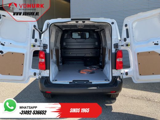 Toyota ProAce 230 km WLTP Adapt.Cruise/ Standkachel/ Stuurverw./ Carplay/ Airco/ Camera/ PDC ActivLease financial lease