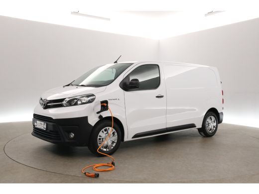 Toyota ProAce 50 kWh L2H1 | Snelladen | SOH 99% | Airco | Cruise | 3 Zits ActivLease financial lease