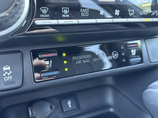 Toyota RAV4 2.5 Plug-in Hybrid AWD Bi-Tone Plus **STOELVENTILATIE/ DODEHOEK DETECTIE/ 360 CAMERA** ActivLease financial lease