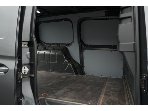 Volkswagen Caddy 2.0 TDI 1st | DSG 122 pk | Led | Digitaal Display | Trekhaak | Camera | Side Bars ActivLease financial lease