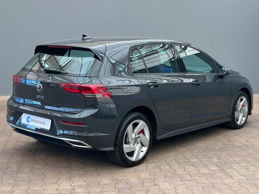 Volkswagen Golf 1.4 eHybrid GTE Adaptieve Cruise | Climate | Stoel & Stuurverwarming | Parkeersensoren Rondom | L... ActivLease financial lease