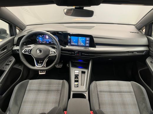 Volkswagen Golf 1.4 eHybrid GTE Adaptieve Cruise | Climate | Stoel & Stuurverwarming | Parkeersensoren Rondom | L... ActivLease financial lease