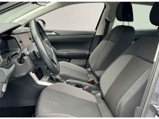 Volkswagen Taigo TSI 110PK DSG LIFE BUSINESS CAMERA/ACC/NAVI/CARPLAY ActivLease financial lease