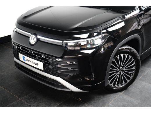 Volkswagen Tayron 1.5 eHybrid 204PK Elegance | Achteruitrijcamera | Rondomzicht camera | Trekhaak elektrisch uitkla... ActivLease financial lease
