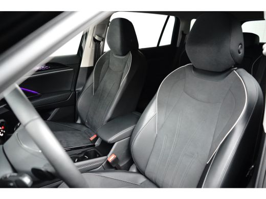 Volkswagen Tayron 1.5 eHybrid 204PK Elegance | Achteruitrijcamera | Rondomzicht camera | Trekhaak elektrisch uitkla... ActivLease financial lease