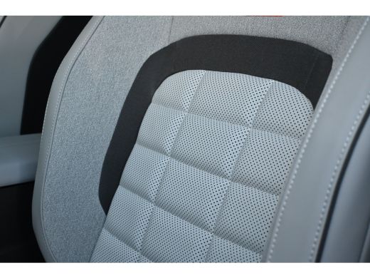 Citroën C5 Aircross 1.2 Hybrid 145 Max DEMO-DEAL! Tot 8 Jaar Garantie! | Leder | Elektr. Stoelen | Stoel/Stuurverwarm... ActivLease financial lease