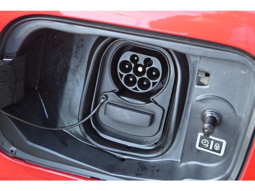 Citroën &euml;-C4 You 50 kWh 3 Fase | Incl. Zomerset | Navigatie by App | Achteruitrijcamera | Cruise Control | Com... ActivLease financial lease
