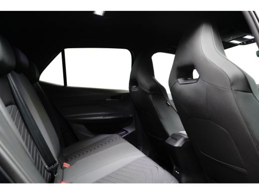 CUPRA Born Performance 82 kWh 231PK | HEAD-UP | 360 CAM. | STOEL + STUURVERW. | APP. CONNECT | NAVIGATIE | E... ActivLease financial lease