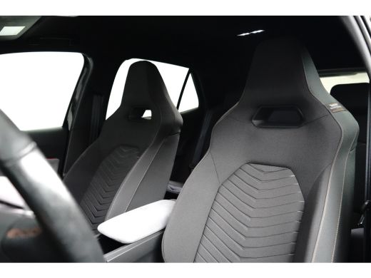 CUPRA Born Performance 82 kWh 231PK | HEAD-UP | 360 CAM. | STOEL + STUURVERW. | APP. CONNECT | NAVIGATIE | E... ActivLease financial lease
