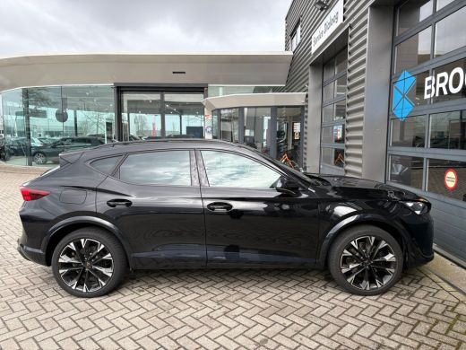 CUPRA Formentor 1.5 TSI e-Hybrid 272 pk VZ Performance | Panoramadak | Wegklapbare Trekhaak | Rondomzicht camera ... ActivLease financial lease