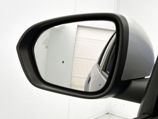Dacia Duster 1.0 TCe Bi-Fuel LPG Prestige / Trekhaak / Pdc+Camera / Navigatie / Airco-ecc./ Radio multimedia /... ActivLease financial lease
