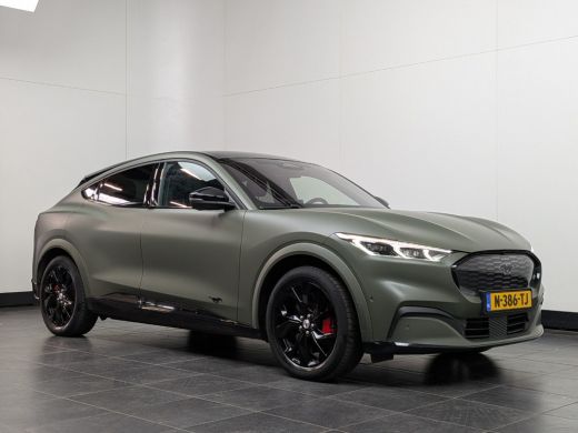 Ford Mustang Mach-E Mach-E AWD 75 kWh | 94,5% SoH | Technology Plus Pack | Achteruitrijcamera | Airco (automatisch) |... ActivLease financial lease