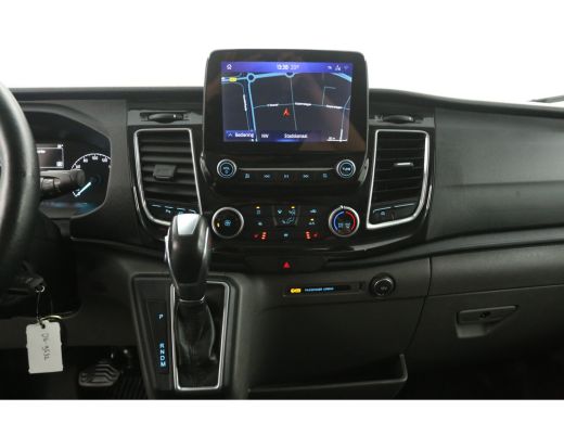 Ford Transit 2.0 TDCI L2H2 Limited | Aut. | Airco | Cruise | Carplay | 3 Zits | Trekhaak | Navi | Bi-Xenon | P... ActivLease financial lease