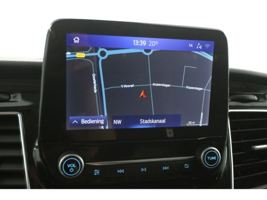 Ford Transit 2.0 TDCI L2H2 Limited | Aut. | Airco | Cruise | Carplay | 3 Zits | Trekhaak | Navi | Bi-Xenon | P... ActivLease financial lease
