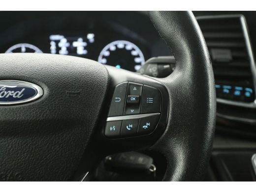 Ford Transit 2.0 TDCI L2H2 Limited | Aut. | Airco | Cruise | Carplay | 3 Zits | Trekhaak | Navi | Bi-Xenon | P... ActivLease financial lease