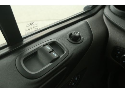 Ford Transit Custom EcoBoost L1H1 PHEV | Airco | Cruise | 3 Zits | Camera | Carplay | Parkeersens. ActivLease financial lease
