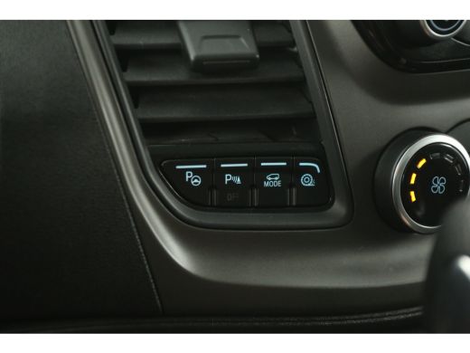 Ford Transit Custom EcoBoost L1H1 PHEV | Airco | Cruise | 3 Zits | Camera | Carplay | Parkeersens. ActivLease financial lease