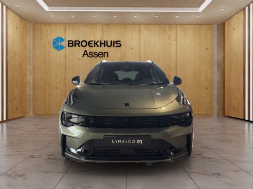 Lynk & Co 01 More | Panoramadak | 360 camera | Stoel + Stuurverwarming |Adaptieve cruise control | BLIS | ActivLease financial lease
