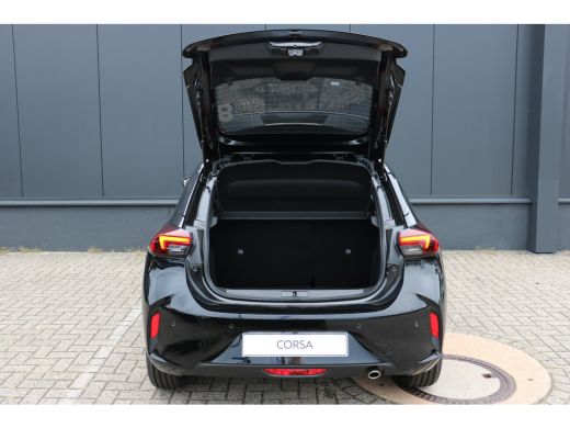 Opel Corsa GS | Dode hoek waarschuwing | Infotainment pakket | LED koplampen met LED dagrijverlichting ActivLease financial lease