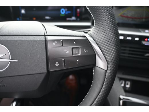 Opel Grandland 1.6 Turbo Plug-in-Hybrid GS 195pk | Schuif-/Kanteldak | HeadUp-Display | LED-Adaptive | 7,4kW Lad... ActivLease financial lease