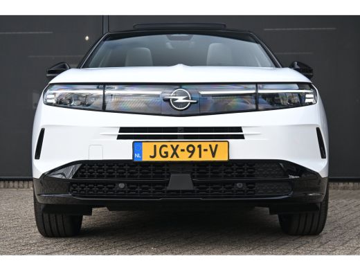 Opel Grandland 1.6 Turbo Plug-in-Hybrid GS 195pk | Schuif-/Kanteldak | HeadUp-Display | LED-Adaptive | 7,4kW Lad... ActivLease financial lease