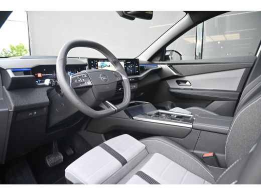 Opel Grandland 1.6 Turbo Plug-in-Hybrid GS 195pk | Schuif-/Kanteldak | HeadUp-Display | LED-Adaptive | 7,4kW Lad... ActivLease financial lease