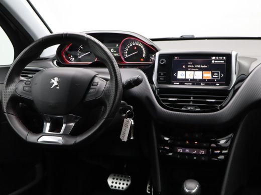 Peugeot 2008 1.2 PureTech GT-Line | Climate Control | Cruise Control | Parkeersensoren | Navigatie ActivLease financial lease
