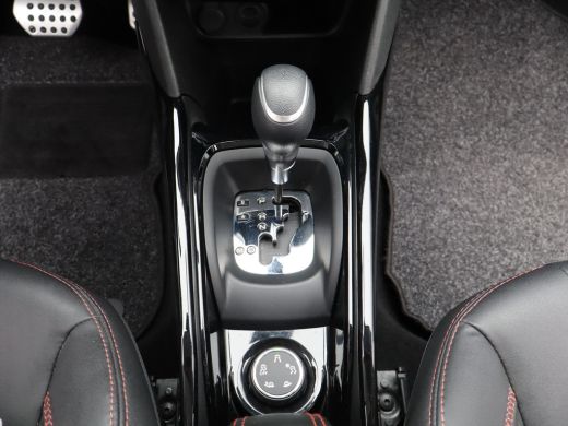 Peugeot 2008 1.2 PureTech GT-Line | Climate Control | Cruise Control | Parkeersensoren | Navigatie ActivLease financial lease