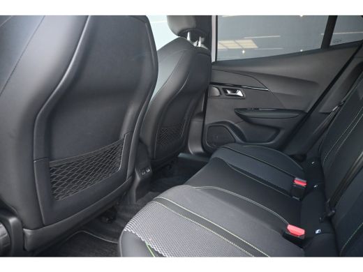 Peugeot e-2008 EV GT 54 kWh 97,7%SOH! | 360 Camera | Dodehoek-Detectie | Keyless-Entry | 18"LMV | !! ActivLease financial lease