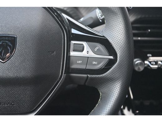 Peugeot e-2008 EV GT 54 kWh 97,7%SOH! | 360 Camera | Dodehoek-Detectie | Keyless-Entry | 18"LMV | !! ActivLease financial lease