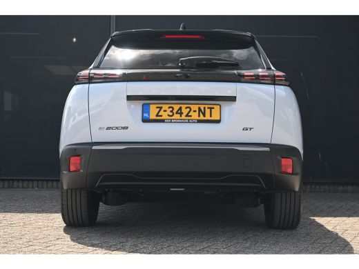 Peugeot e-2008 EV GT 54 kWh 97,7%SOH! | 360 Camera | Dodehoek-Detectie | Keyless-Entry | 18"LMV | !! ActivLease financial lease