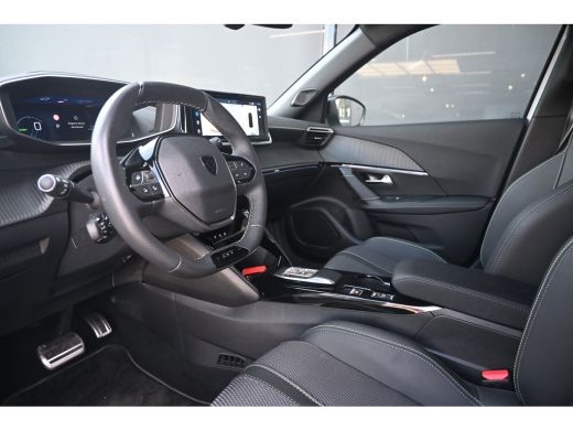 Peugeot e-2008 EV GT 54 kWh 97,7%SOH! | 360 Camera | Dodehoek-Detectie | Keyless-Entry | 18"LMV | !! ActivLease financial lease