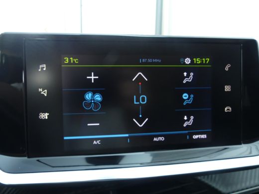 Peugeot e-208 EV Blue Lease Allure 50 kWh | CAMERA | PARKEERSENSOREN | ADAPTIVE CRUISE | APPLE CARPLAY / ANDROI... ActivLease financial lease