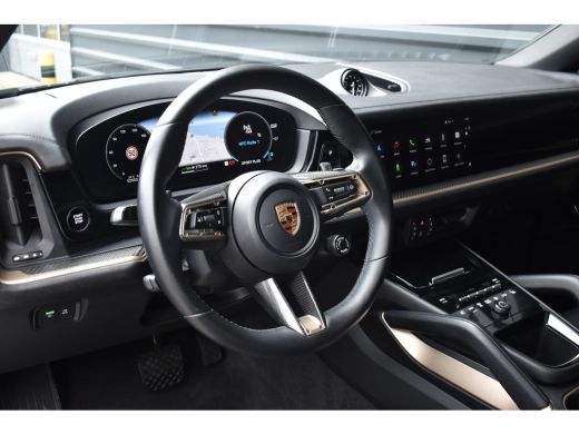 Porsche Cayenne 3.0 E-Hybrid Sport Design Carbon | Pano | Bijrijdersdisplay | ACC | Bose | 18-voudig Stoelen | 22... ActivLease financial lease
