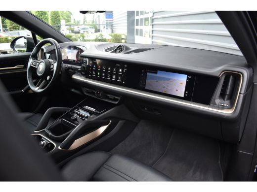 Porsche Cayenne 3.0 E-Hybrid Sport Design Carbon | Pano | Bijrijdersdisplay | ACC | Bose | 18-voudig Stoelen | 22... ActivLease financial lease