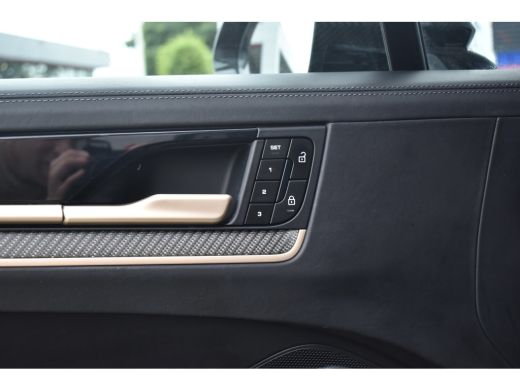Porsche Cayenne 3.0 E-Hybrid Sport Design Carbon | Pano | Bijrijdersdisplay | ACC | Bose | 18-voudig Stoelen | 22... ActivLease financial lease