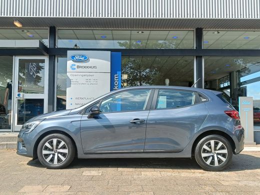 Renault Clio 1.0 TCe 90 Equilibre | Cruise control | Metaalkleur | Navigatiesysteem ActivLease financial lease
