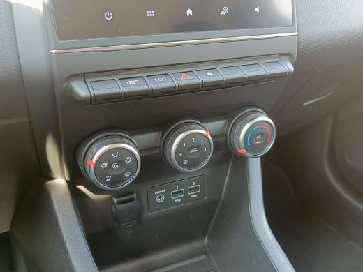 Renault Clio 1.0 TCe 90 Equilibre | Cruise control | Metaalkleur | Navigatiesysteem ActivLease financial lease