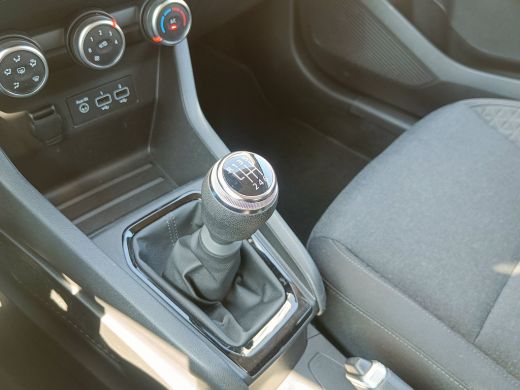 Renault Clio 1.0 TCe 90 Equilibre | Cruise control | Metaalkleur | Navigatiesysteem ActivLease financial lease
