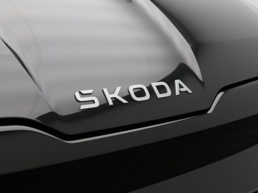 Skoda Elroq 60 Business Edition 204 Pk | Matrix LED | 19 Inch | Camera | Stoelverwarming | Adaptive Cruise | ... ActivLease financial lease