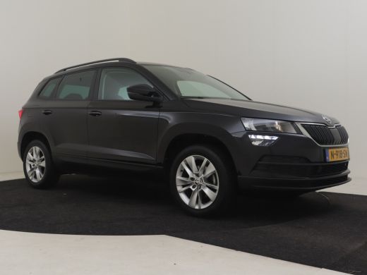 Skoda Karoq 1.0 TSI Business Edition 110Pk | 1e eigenaar |Trekhaak uitklapbaar | Parkeer sensoren voor/achter... ActivLease financial lease