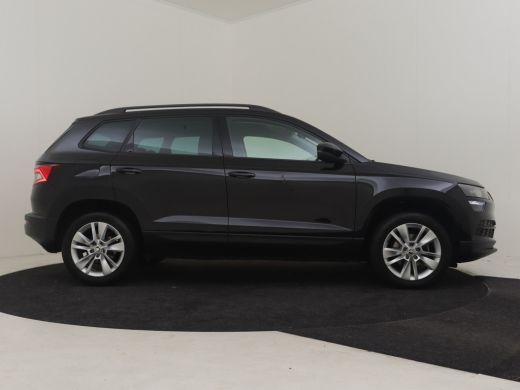 Skoda Karoq 1.0 TSI Business Edition 110Pk | 1e eigenaar |Trekhaak uitklapbaar | Parkeer sensoren voor/achter... ActivLease financial lease