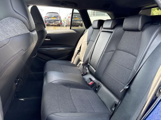 Toyota Corolla Touring Sports 1.8 Hybrid Dynamic | Trekhaak | NAP | Apple CarPlay/Android auto | Achteruitrijcamera ActivLease financial lease