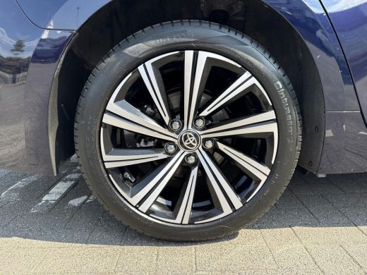 Toyota Corolla Touring Sports 1.8 Hybrid Dynamic | Trekhaak | NAP | Apple CarPlay/Android auto | Achteruitrijcamera ActivLease financial lease